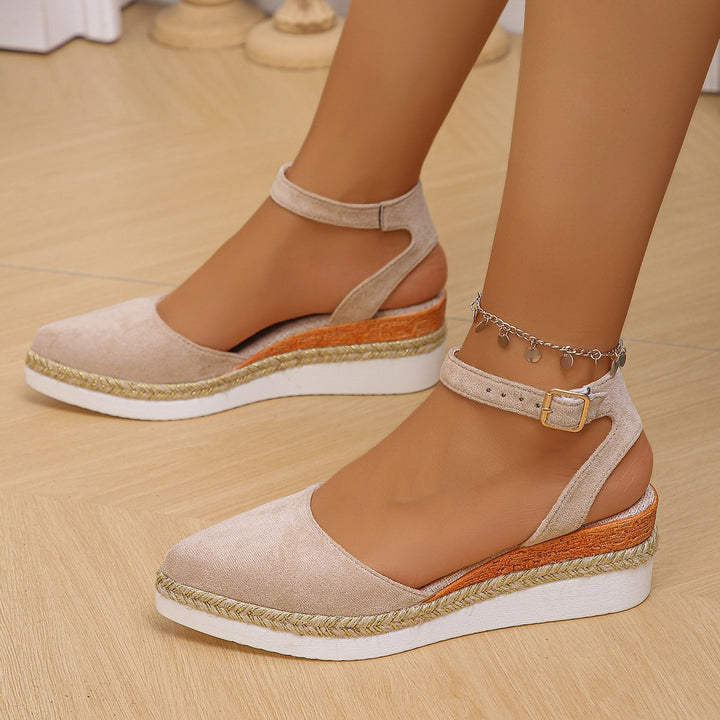Dame kile-sandaler med trendy jute-sål og elegant remdesign Stilla