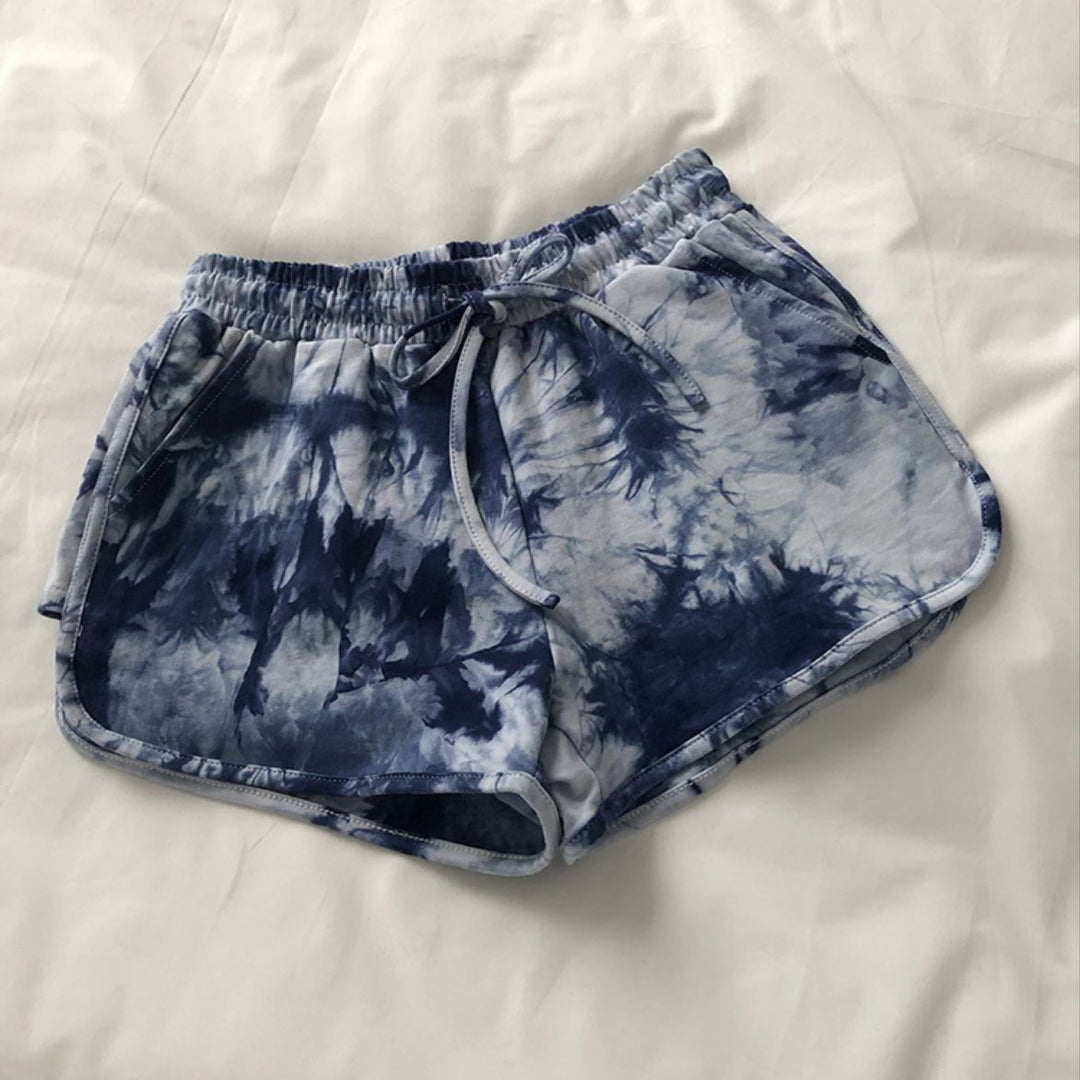 Kvindernes casual sweatshorts med trendy tie-dye design og praktiske sidelommer