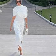Femme Draperet Midi-Kjole med asymmetrisk Design Stilla
