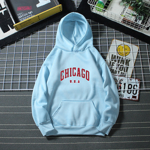 Dame hoodie med urban Chicago print Skovae