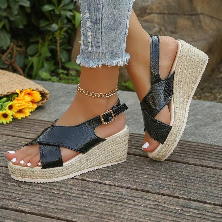 Dame kile-sandaler med elegant metallic-overmateriale og komfortabel jute-sål Stilla