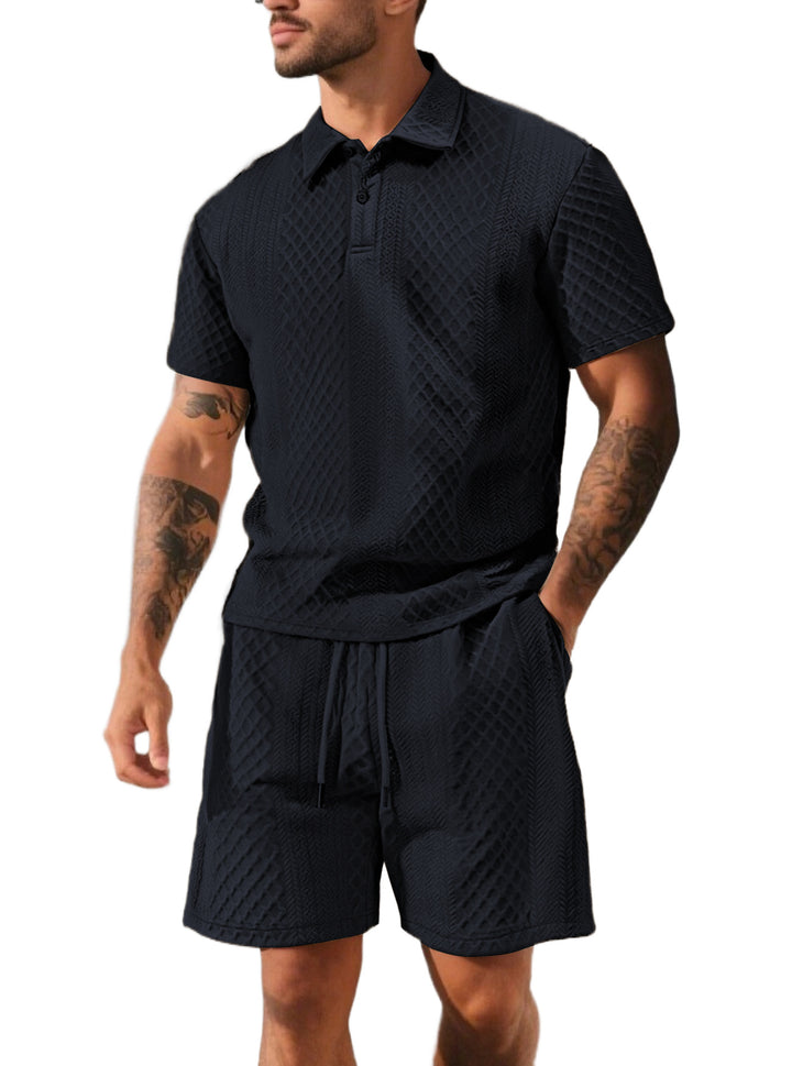 Herrer nan struktureret polo-shirt- og bermuda-shorts-sæt fra quiltet bomuldsblanding Skovae