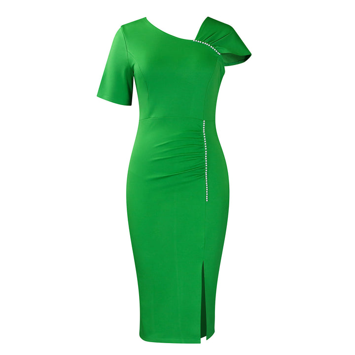 Dame figursyet kjole med asymmetrisk design og elegante accenter Stilla
