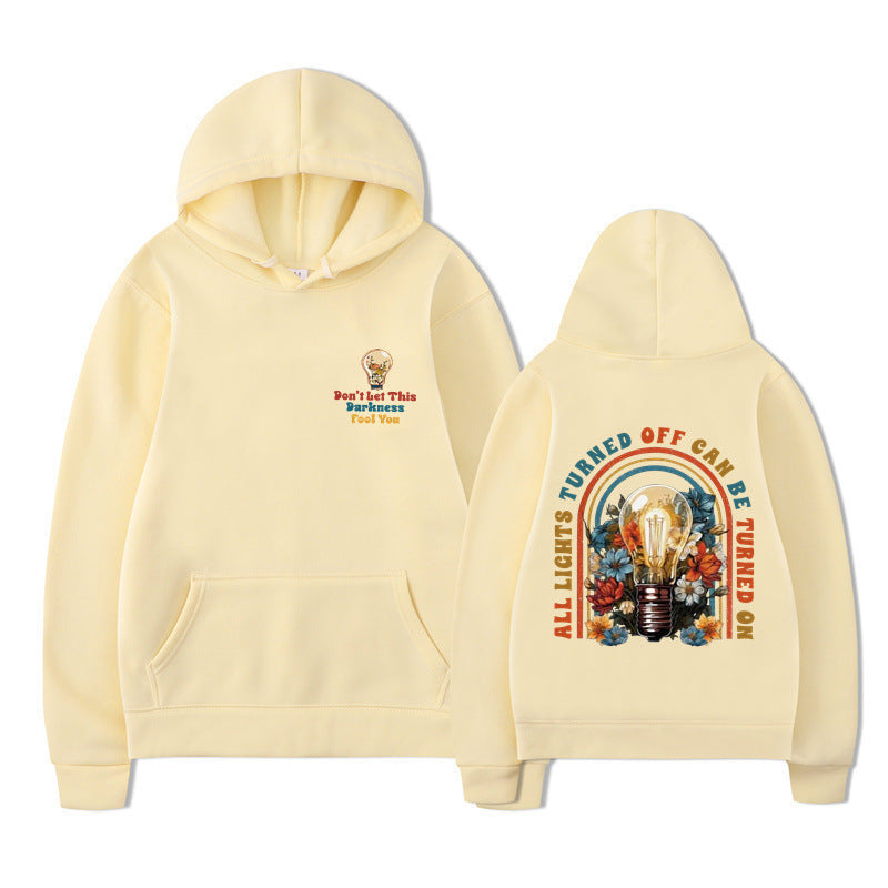 Kvinders hoodie med farverigt design og afslappet pasform Skovae