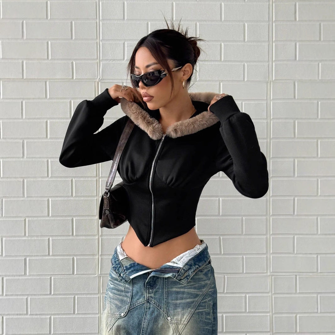 Kvinder cropped hoodie med luksuriøs pels trim Stilla