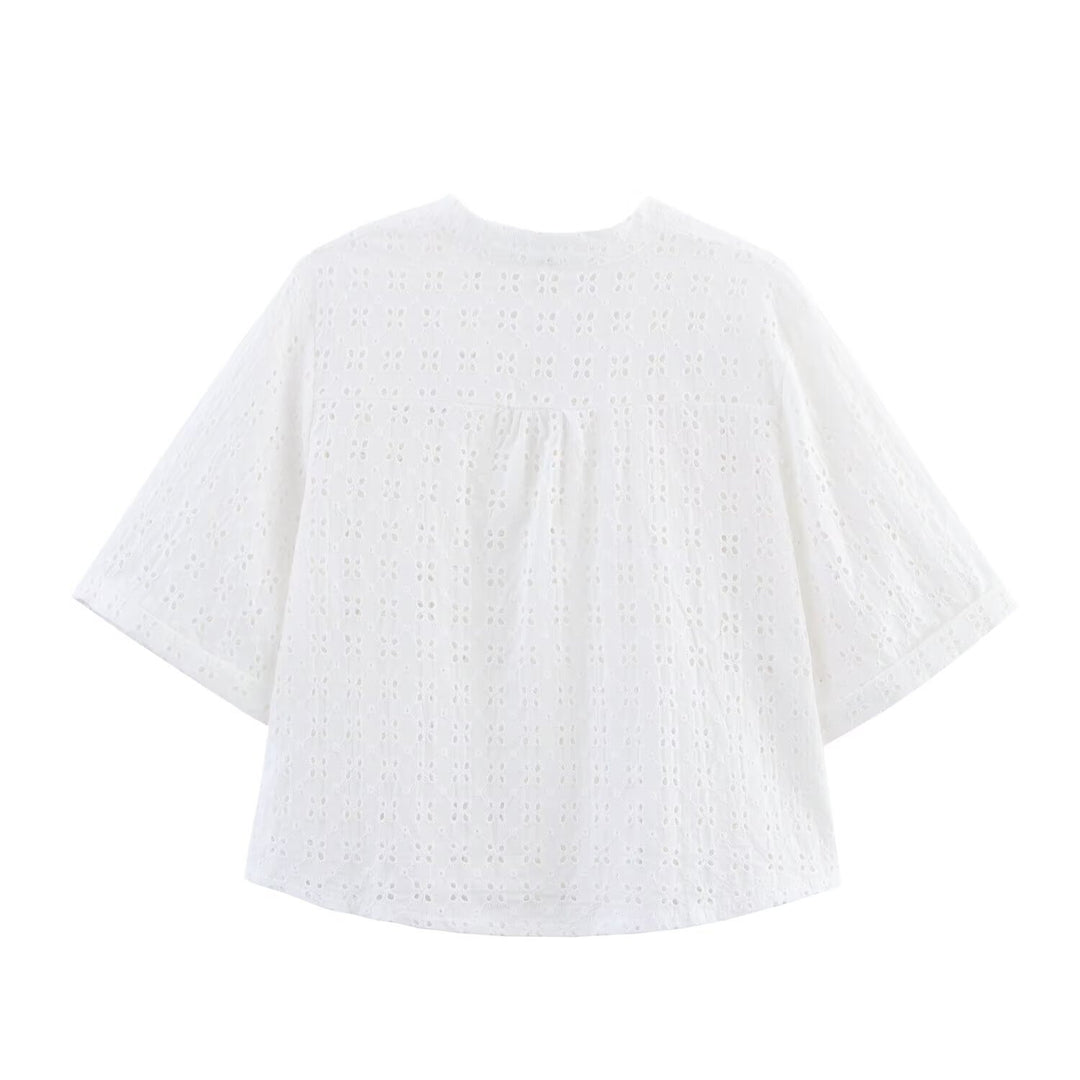 Dame luftig sæt med broderie anglaise og vidt skåret top Skovae