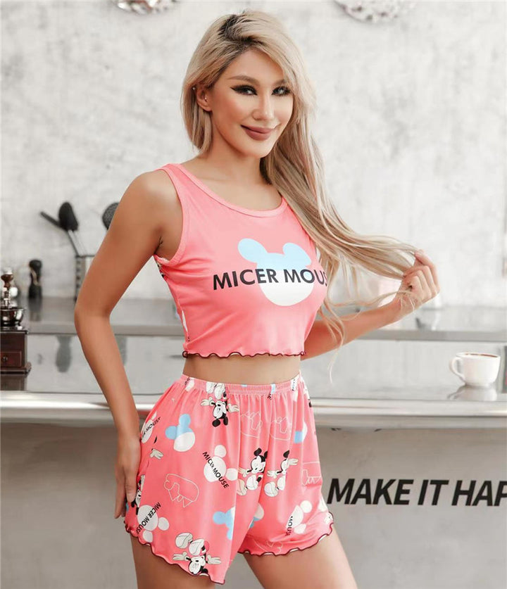 Dame Crop Top og Short Set med trendy skrifttype Stilla