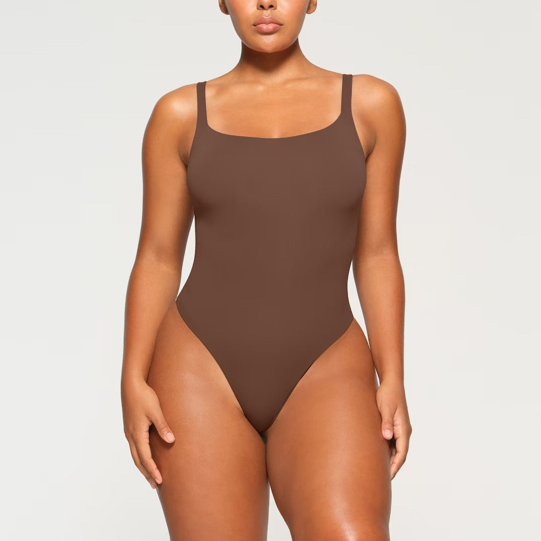 Dame konturformerende body Stilla