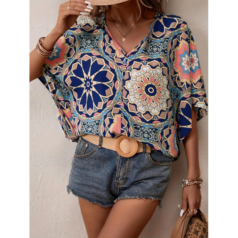Dame Oversized Bluse med kontrastfyldt blomsterprint Skovae