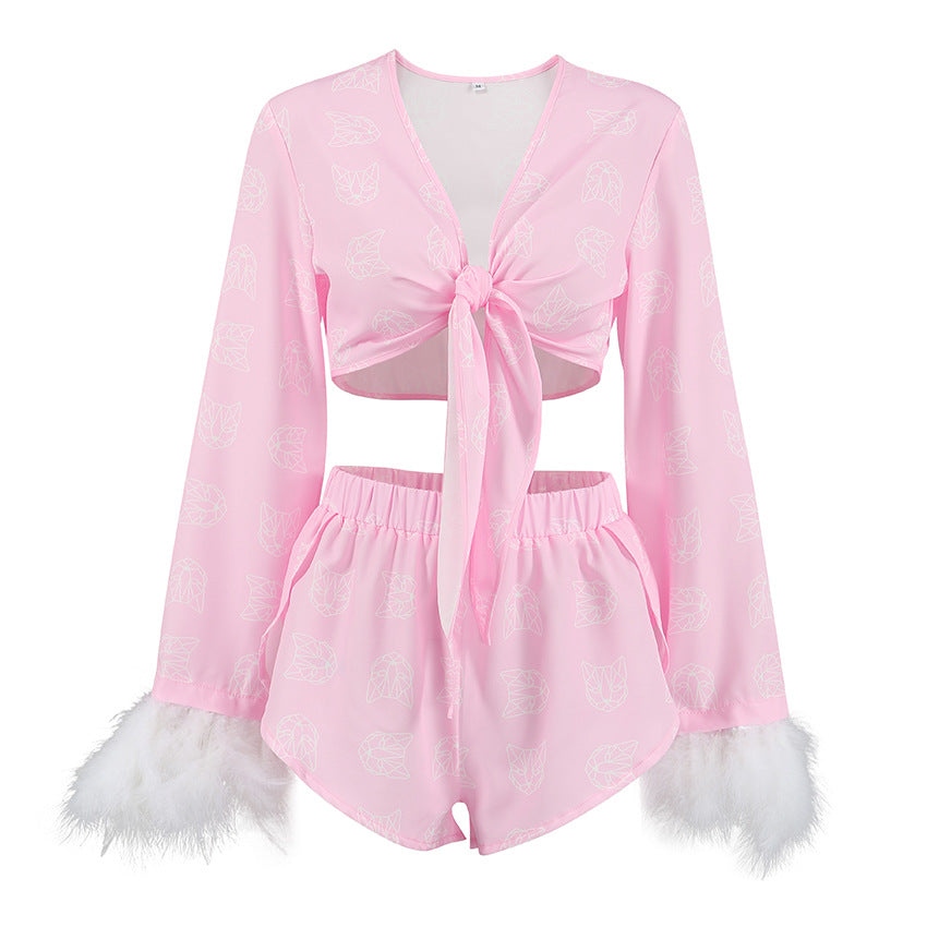 Dame Satin Pyjamasæt med elegant design og fluffy detaljer Stilla