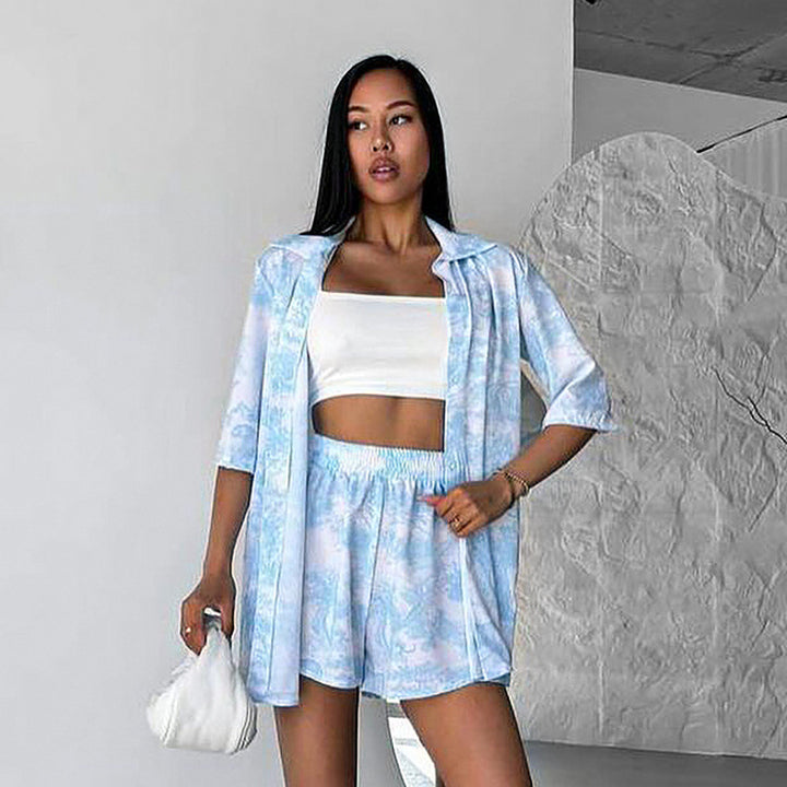 Dame pyjamasæt med elegante blomster mønstre og komfortabel pasform Stilla