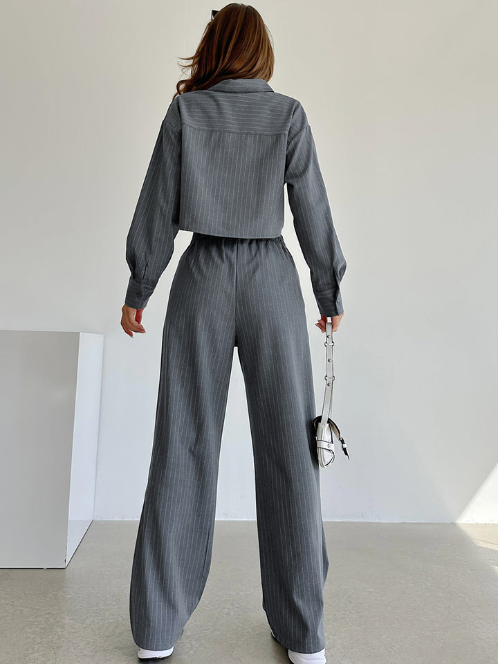 Dame sæt bestående af cropped bluse og bred bukser med elegant struktur Stilla