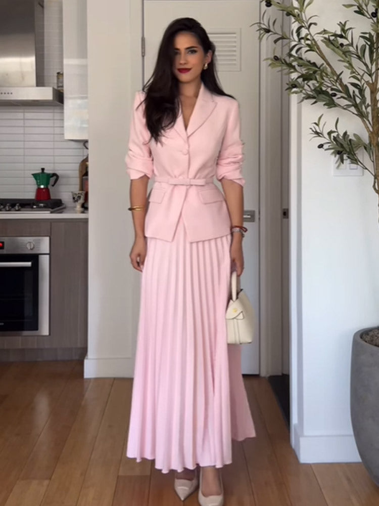 Dame elegant omslagkjole med taillers blazer og svingende nederdel Stilla