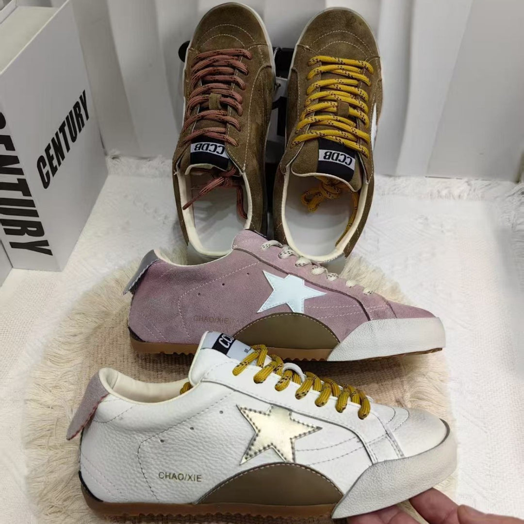 Dame Sneakers med modiske applikationer og behagelig sål Stilla