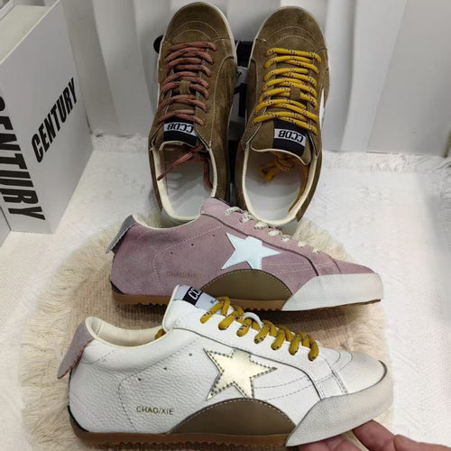 Dame Sneakers med modiske applikationer og behagelig sål Stilla