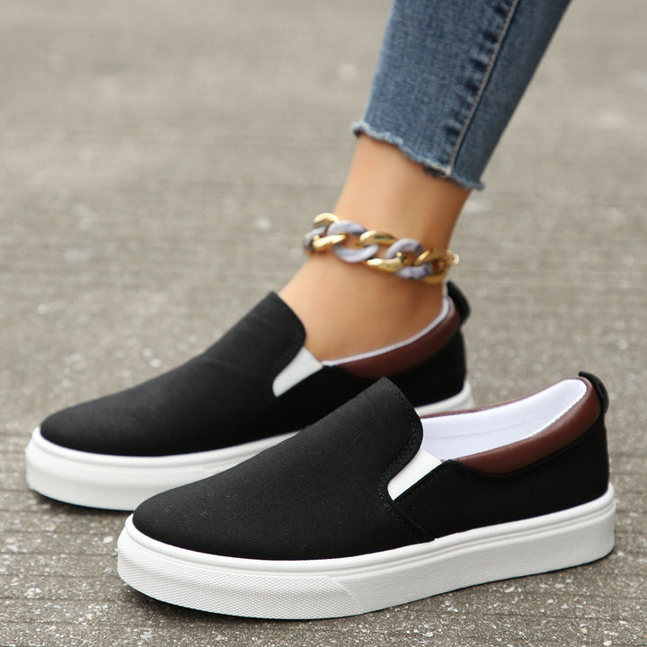 Dame Slip-On Sneakers med elastisk indlæg og skridsikker sål Stilla