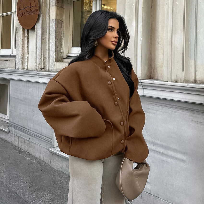 Dame Oversized Sweatjakke med højkvalitets trykknapper og casual lommer Stilla
