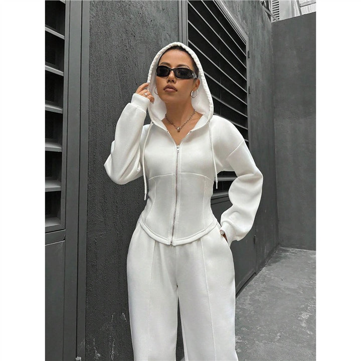 Kvindernes figurformende hoodie sæt med subtile lynlåsdetailler Stilla