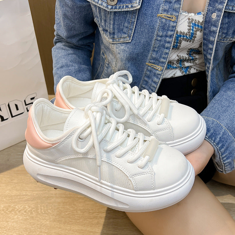 Dame Sporty Sneakers med åndbart mesh-overmateriale og polstret sål Stilla