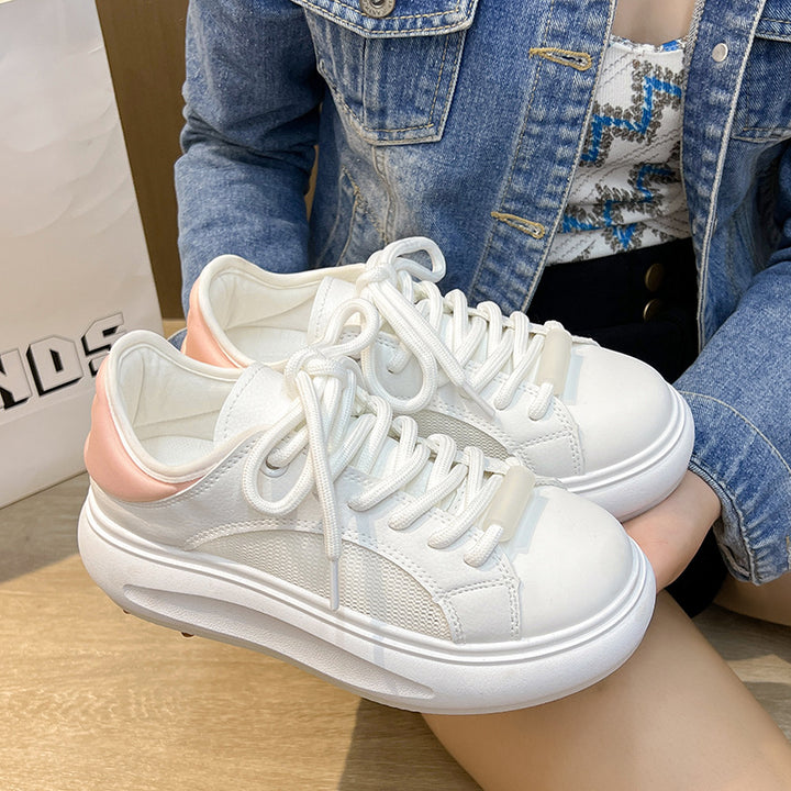 Dame Sporty Sneakers med åndbart mesh-overmateriale og polstret sål Stilla