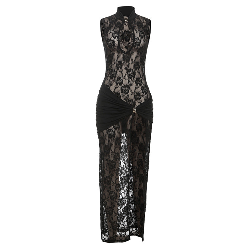 Dame Transparent spids kjole med elegant draperingsdesign Skovae