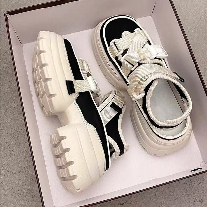 Dame Chunky Sneakers med åndbare meshinserts og justerbart remdesign Stilla