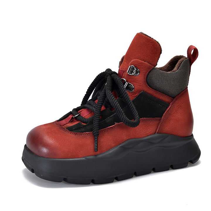Dame Sporty High-Performance Sneakers med slidstærkt overmateriale og innovativt dæmpningssystem Stilla