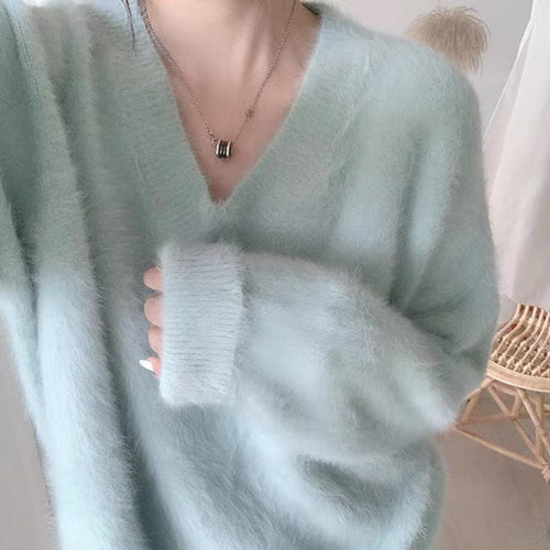 Damer Fluffy V-hals Sweater lavet af Mohair Stilla