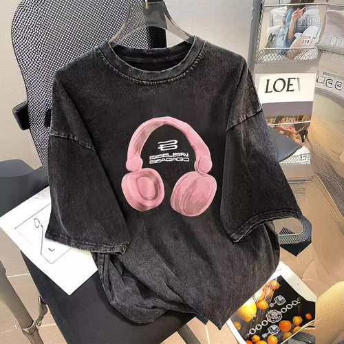 Dame T-shirt med kreativt hovedtelefondesign og afslappet oversized pasform Stilla