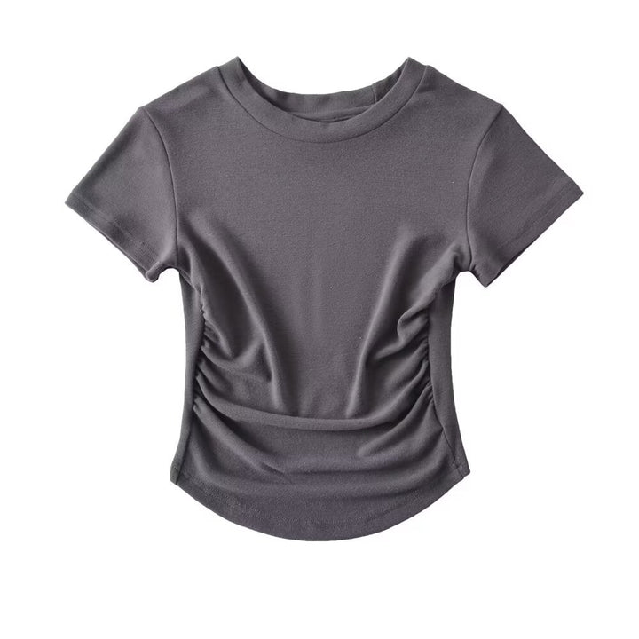 Dame Sporty T-shirt med moderigtig flæse design og figursyet snit Stilla