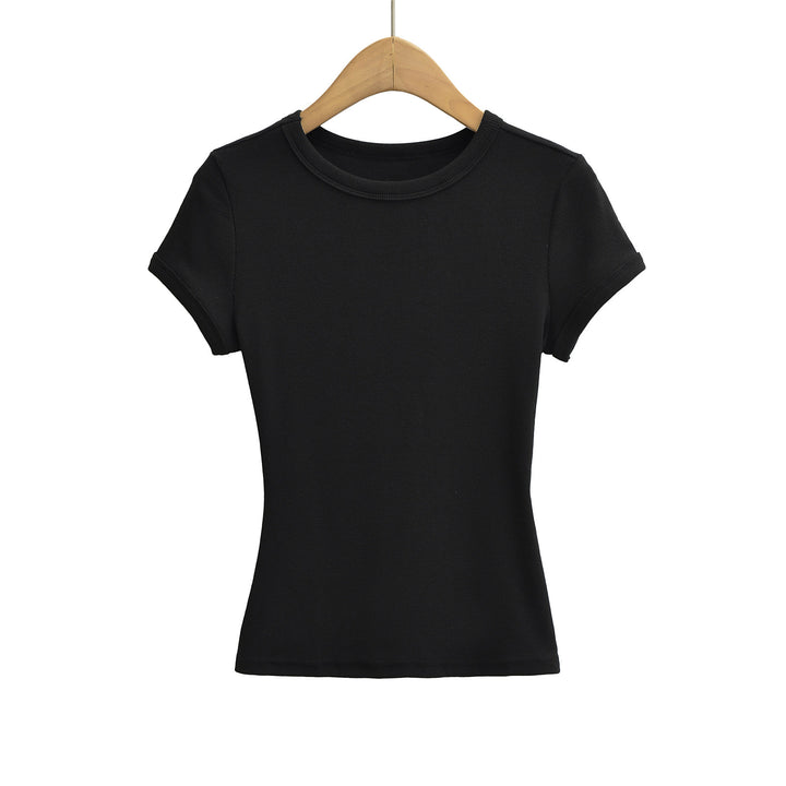 Dame Basic T-shirt med elastisk pasform og rundhalsetud Stilla