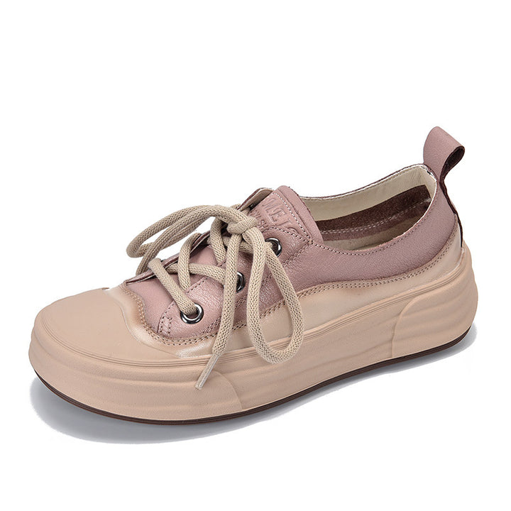 Dame mode Sneakers med høj plateau sål og perforeret overfladestruktur Stilla