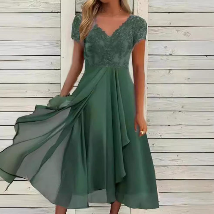 Dame Elegante Chiffon Aftenkjole med Spidstop og Bred Skørt Stilla