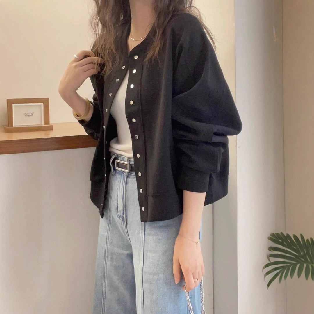 Dame sporty collegejakke med skinnende knapper Stilla