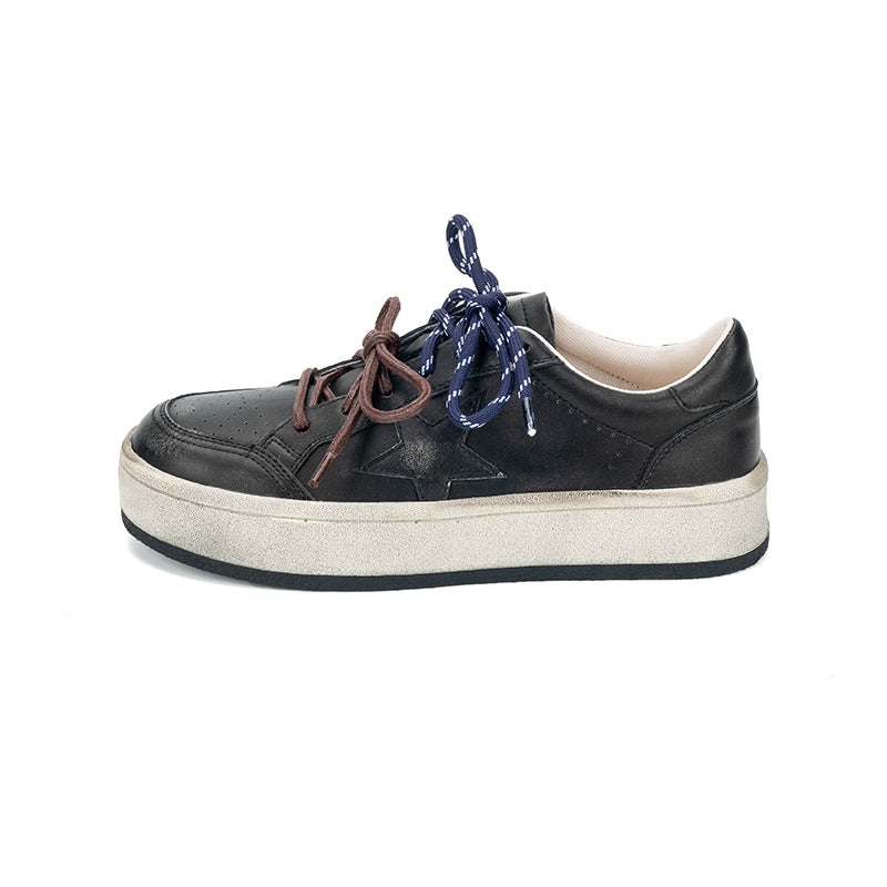 Dame sneakers i elegant retro-look med polstret indersål og unikt stjernedesign Stilla
