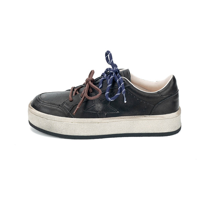 Dame sneakers i elegant retro-look med polstret indersål og unikt stjernedesign Stilla