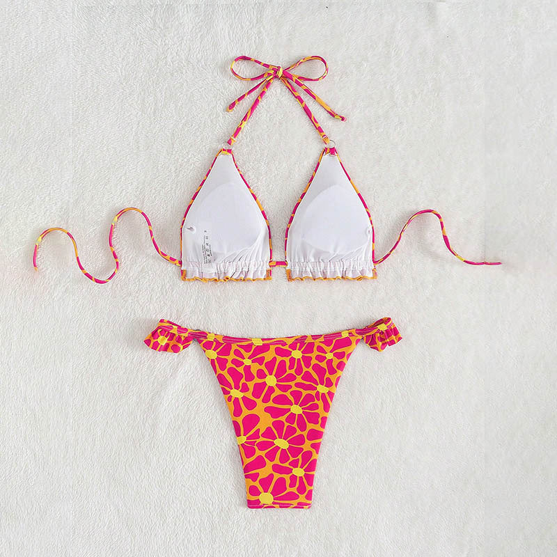 Dame Triangel-Bikini-sæt med blomster-rüschdetaljer og høj pasform Stilla