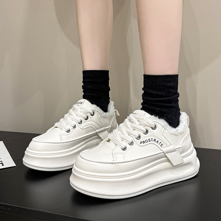 Dame behagelige sneakers med blødt for og plateau sål Stilla