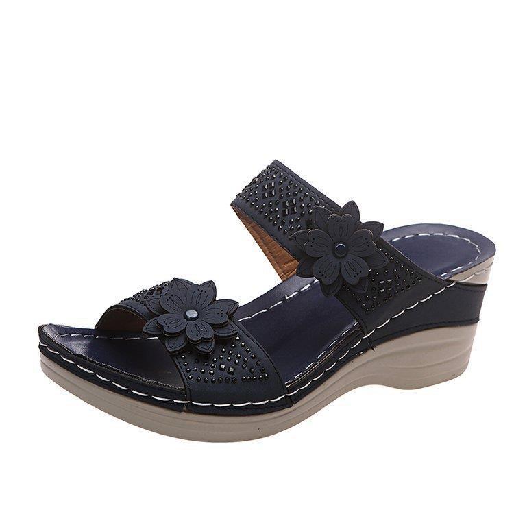 Dame Wedge-sandaler med blomstrede accenter og komfortabel sål Stilla