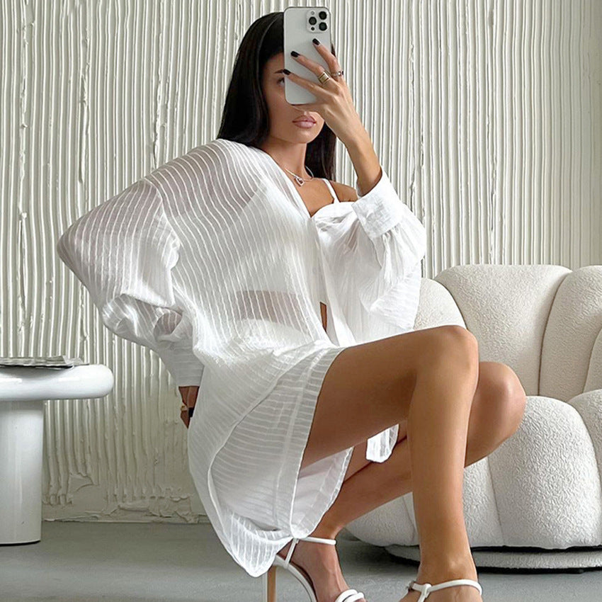 Dame legers Blusenshirt med brede shorts og minimalistiske detaljer Stilla
