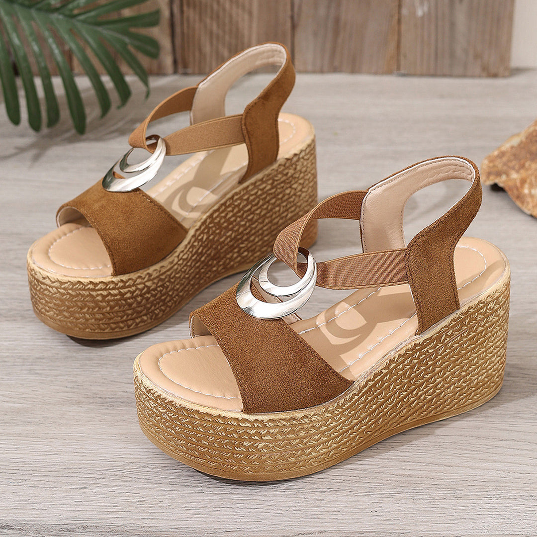 Dame nan Plateau sandalette i retro stil med jute-udseende, dekorativ metal ornament og elastisk hælrem Skovae