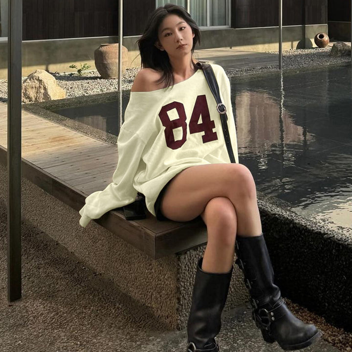 Dame Off-Shoulder Sweatshirt med sporty tryk og afslappet snit Stilla