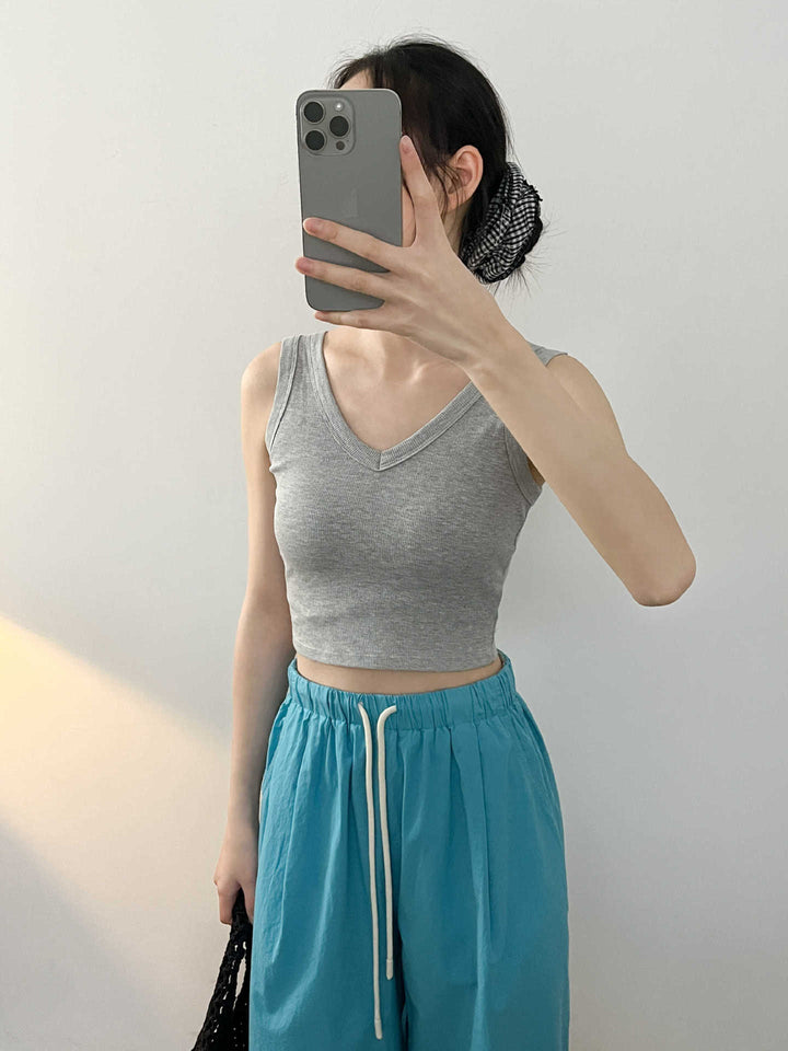Dame ærmeløs V-udskæring Crop-Top i højkvalitets materialeblanding Stilla