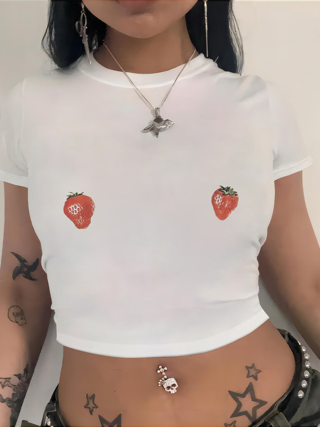 Dame Crop-T-Shirt med iøjnefaldende statement-print Skovae 1777452337