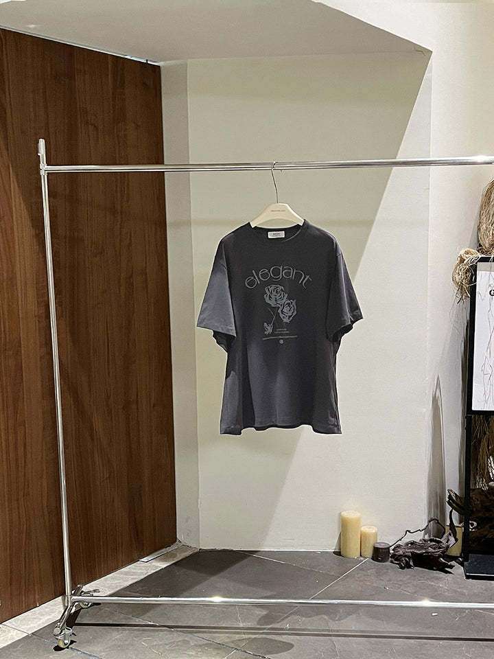 Dame afslappet T-shirt med elegant blomstermotiv Stilla