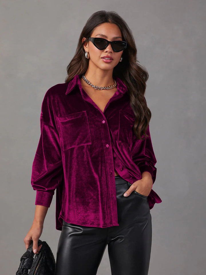Dame elegant veloursbluse med klassiske lommer og fashionable detaljer Stilla