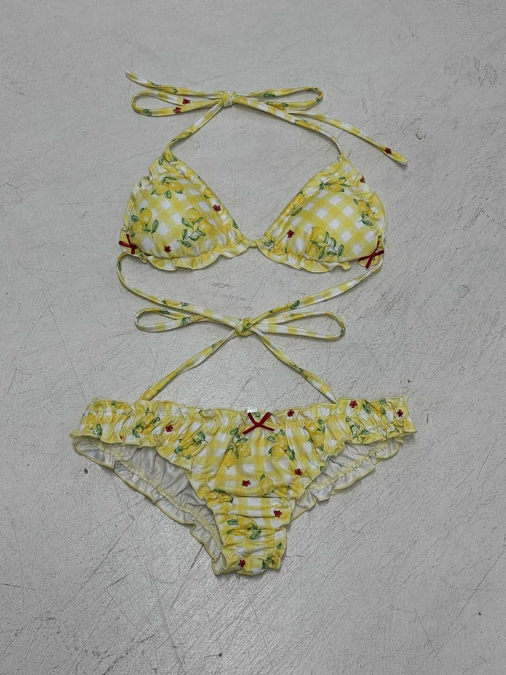 Dame Bikini-sæt med legende blomsterdesign og frill-detaljer Skovae