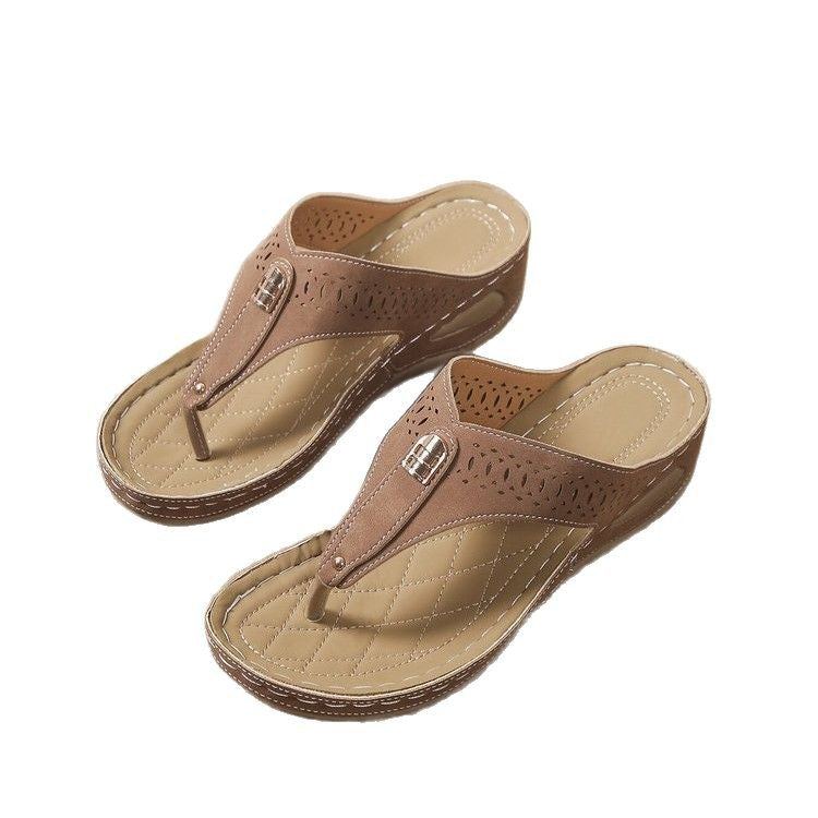 Dame komfortable flip-flops med luftig snit og elegant fodseng Stilla