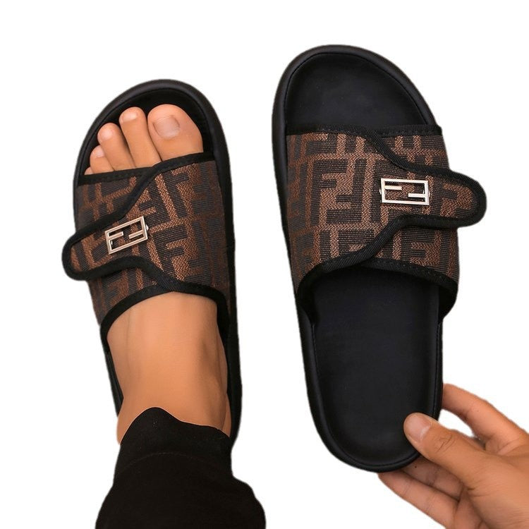 Dame slide-sandaler med moderigtigt design og anatomisk fodseng Stilla