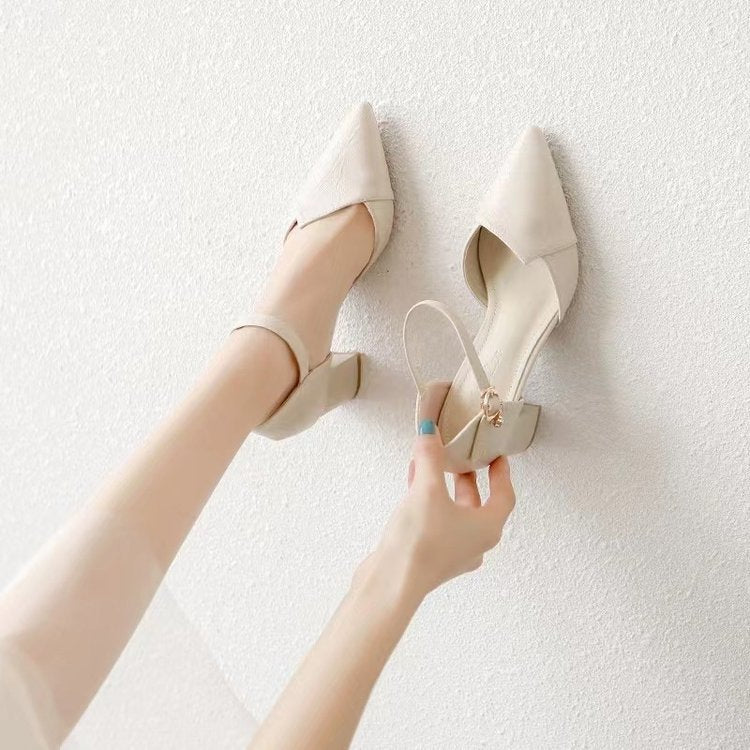 Dame elegante Slingback-pumper med moderne rem-design og komfortabel blokhæl Stilla
